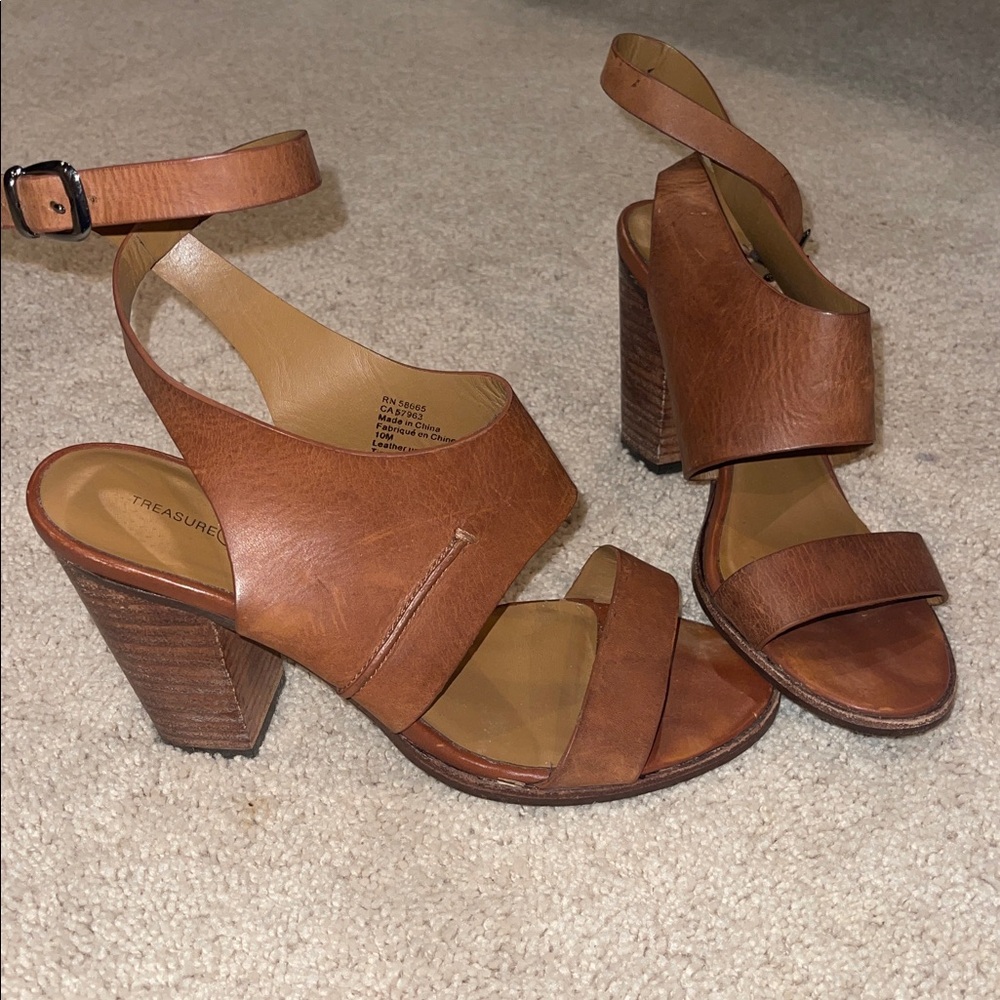 Treasure & Bond Heeled Sandals